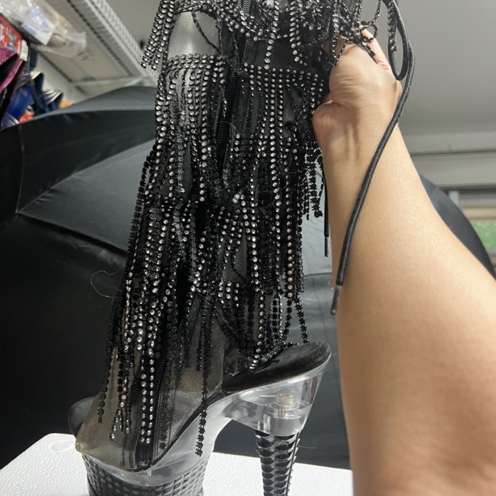 Boots - Picture 2 of 4